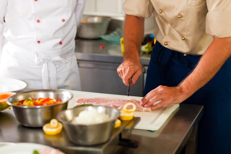 4 Tips for Preventing Accidents in the Kitchen